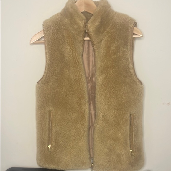 J. Crew Jackets & Blazers - Tan Fleece Vest with Zipper Pockets